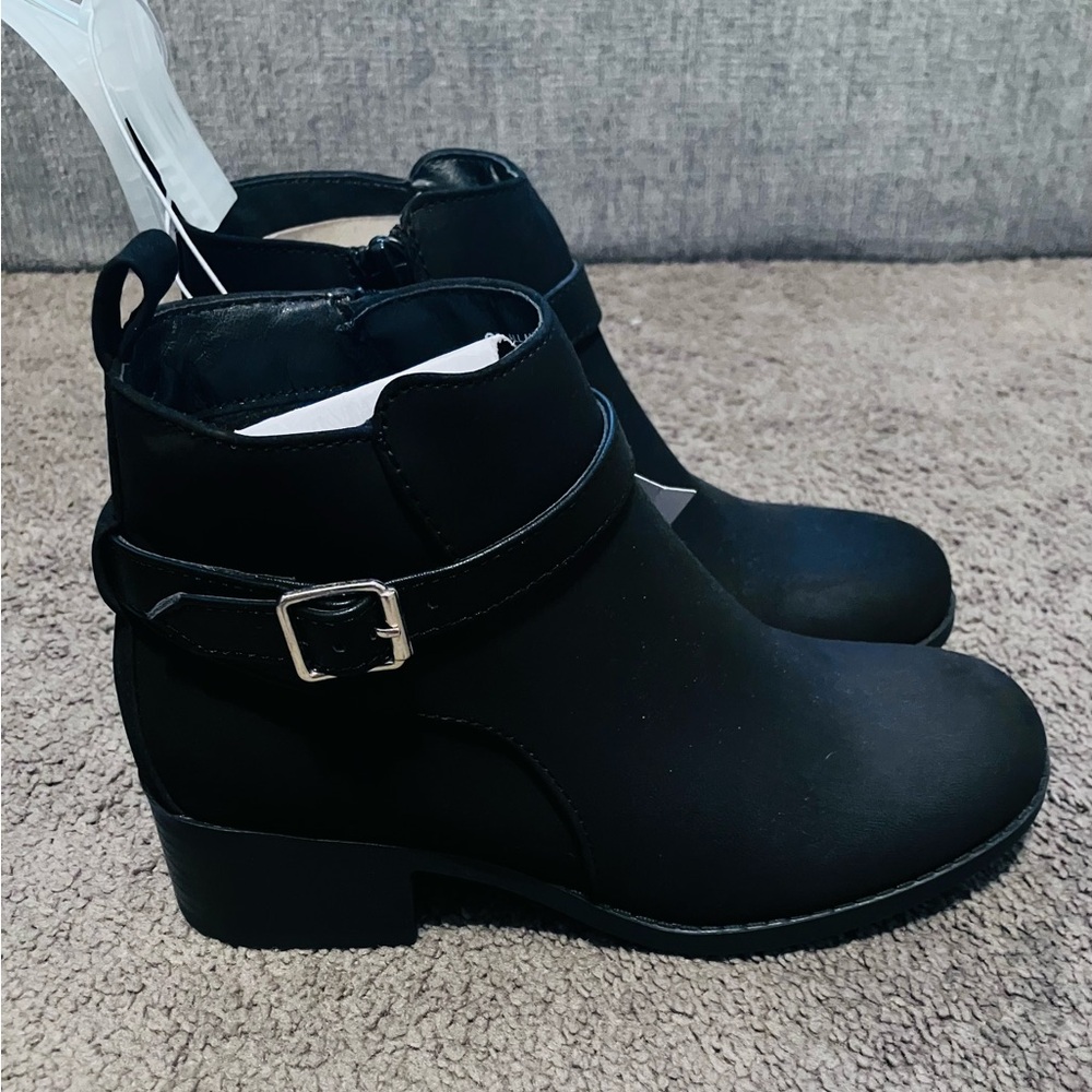 The Children’s Place Black Buckle Ankle Booties